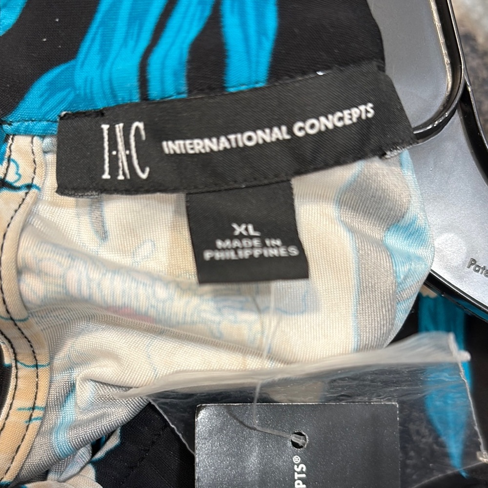 INC International Concepts Black and Blue Tank Top - Picture 2 of 6